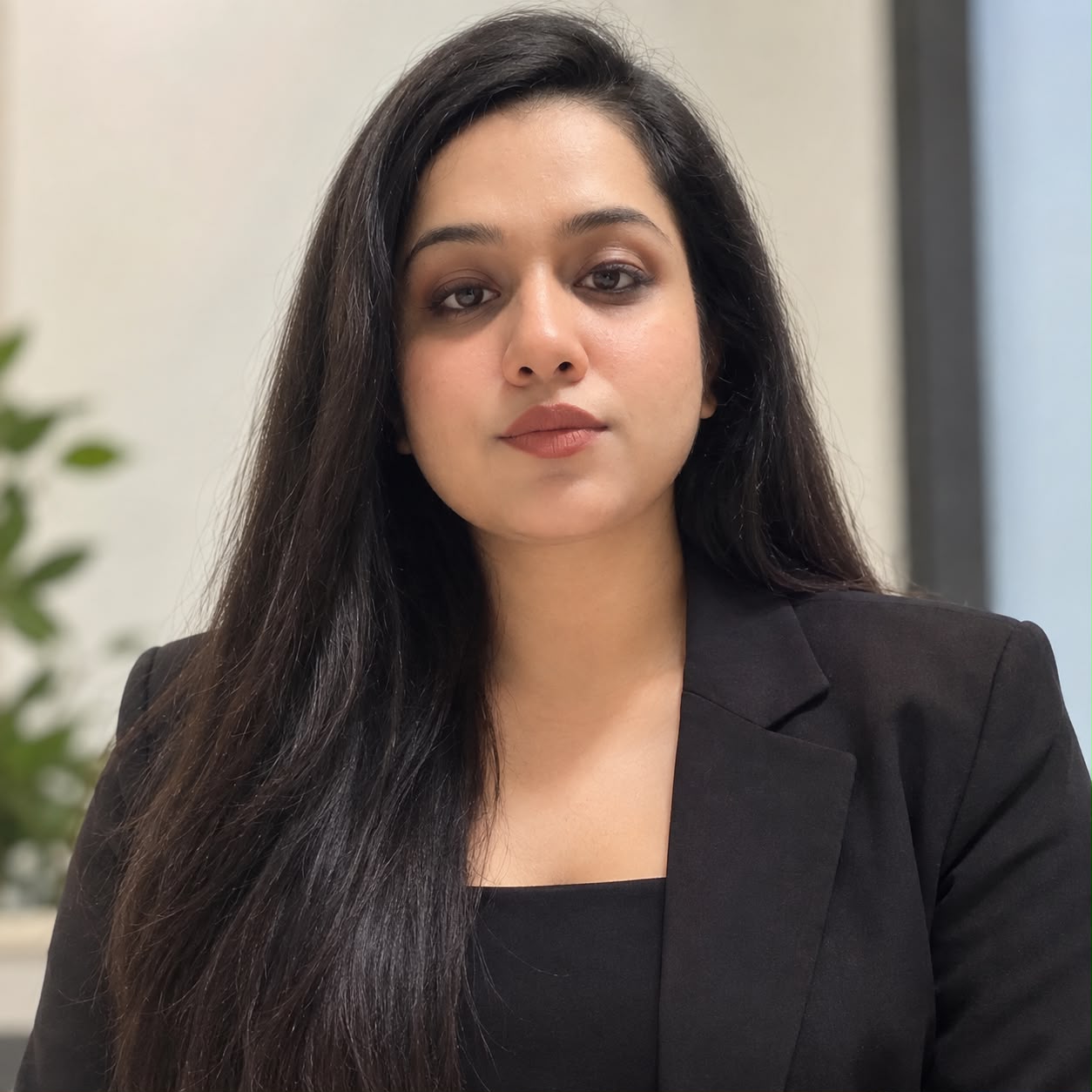 Dimple Tilwani, Executive Assistant